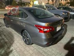 نیسان سێنترا